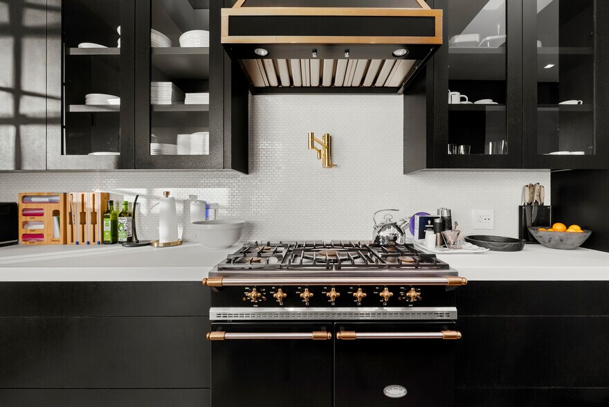 More Photos Of 1346 Abbot Kinney Blvd, Venice Office For Sale