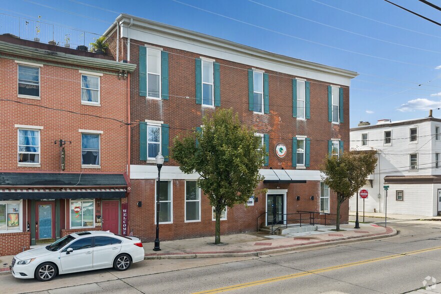 More Photos Of 22 N King St, Gloucester City Storefront Retail Residential For Sale