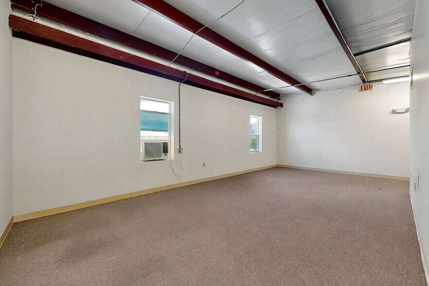 More Photos Of 7900 Lorraine Ct NE, Albuquerque Industrial For Sale