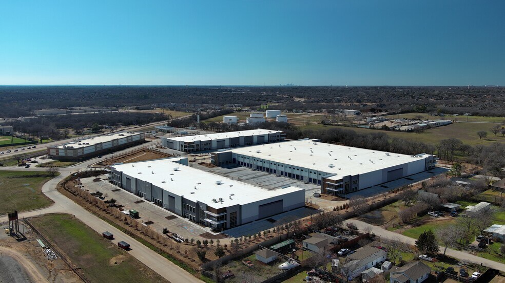 More Photos Of Mustang Court at DFW International Airport, Bldg 1, Grapevine Unknown For Lease