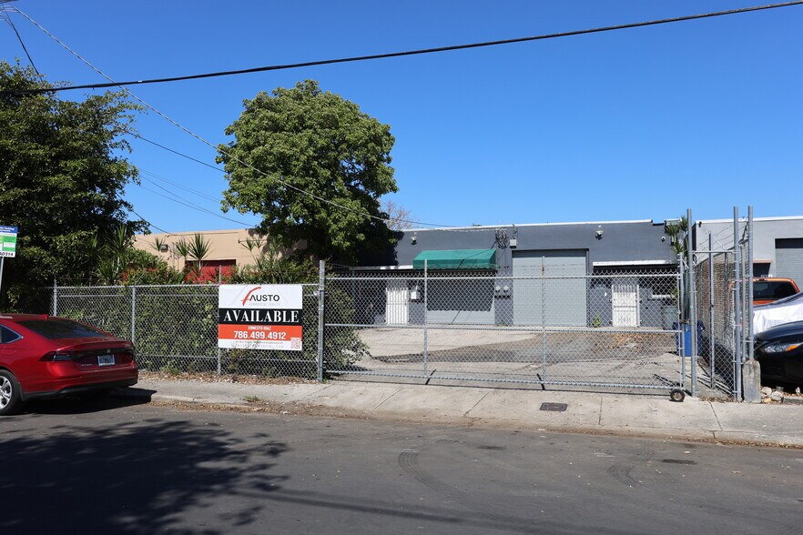Primary Photo Of 1847 NW 21st St, Miami Warehouse For Lease