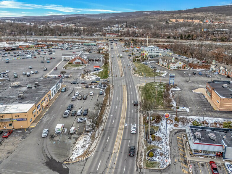 More Photos Of 1777 N Keyser Ave, Scranton Drugstore For Lease