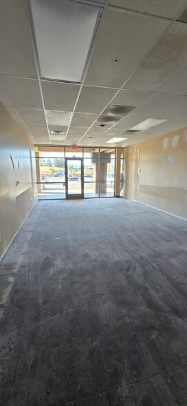 More Photos Of 1200-1260 Gail Gardner Way, Prescott General Retail For Lease