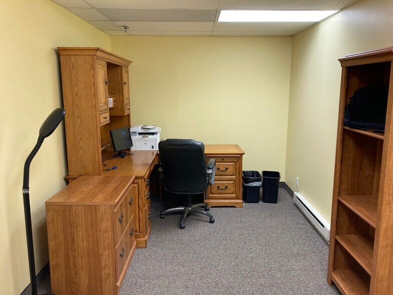 More Photos Of 118 E Superior St, Duluth Storefront Retail Office For Sale