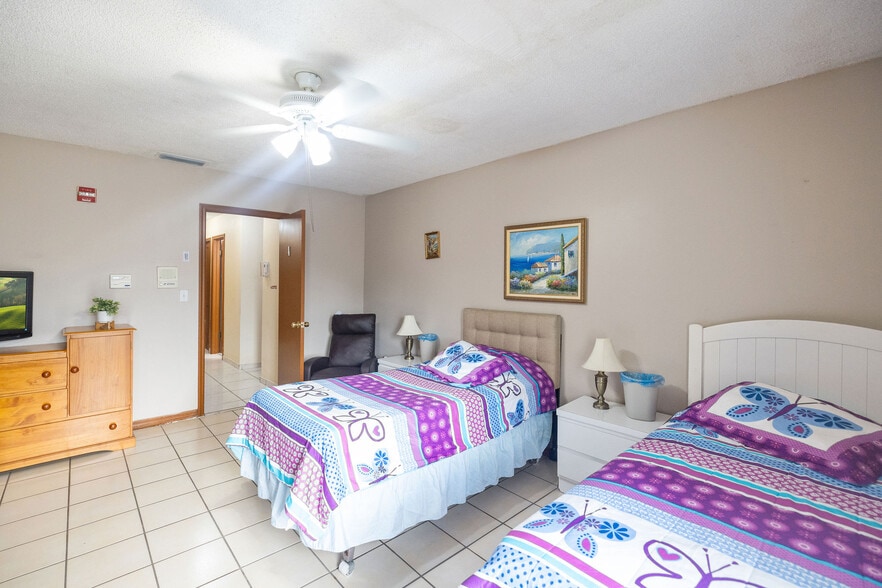 More Photos Of NW 127 Ave and 104 STreet, Miami Healthcare For Sale