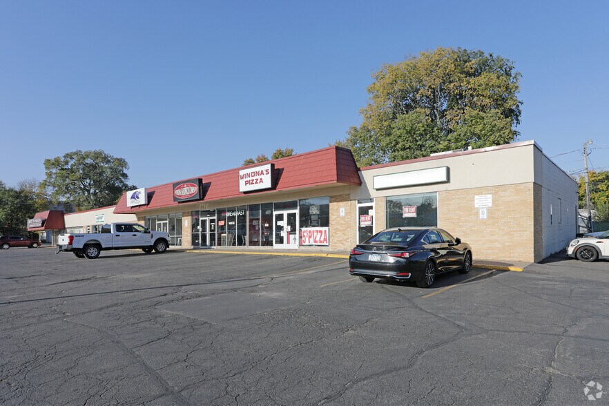 Primary Photo Of 619 Huff St, Winona Storefront Retail Office For Sale