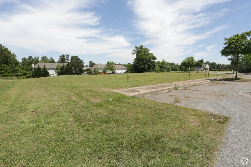 More Photos Of 8157 Old Cavalry Dr, Mechanicsville Land For Sale