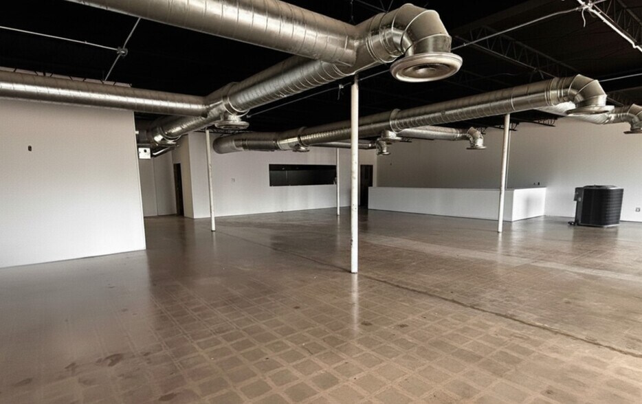 More Photos Of 4200 - 4204 NW 2nd Ave, Miami Restaurant For Sale