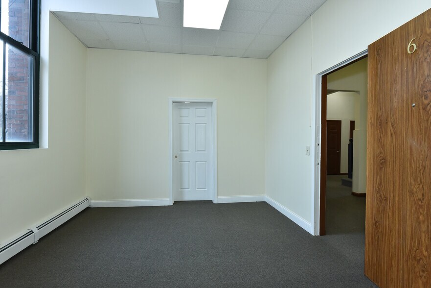 More Photos Of 754 Branch Ave, Providence Loft Creative Space For Lease