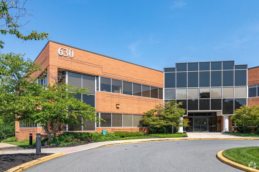 More Photos Of 630 Churchmans Rd, Newark Office For Lease