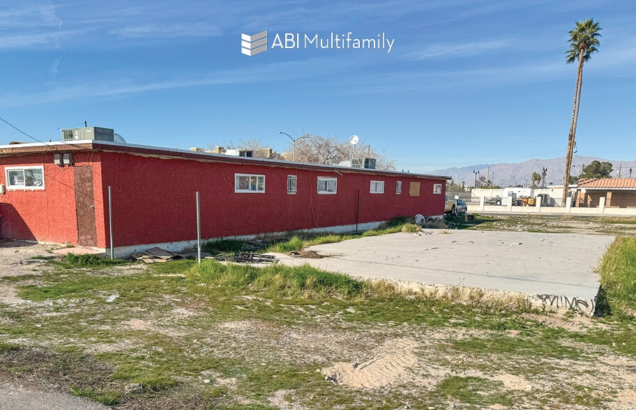 More Photos Of 705 W Monroe Ave, Las Vegas Apartments For Sale