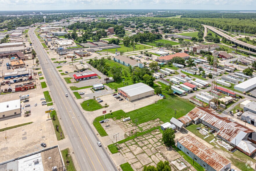 More Photos Of 7535 Highway 182 E, Morgan City Freestanding For Sale