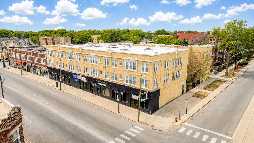 Primary Photo Of 5936 W Roosevelt Rd, Chicago Apartments For Sale