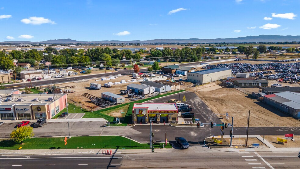 More Photos Of 5209 Cleveland Blvd, Caldwell Auto Repair For Sale