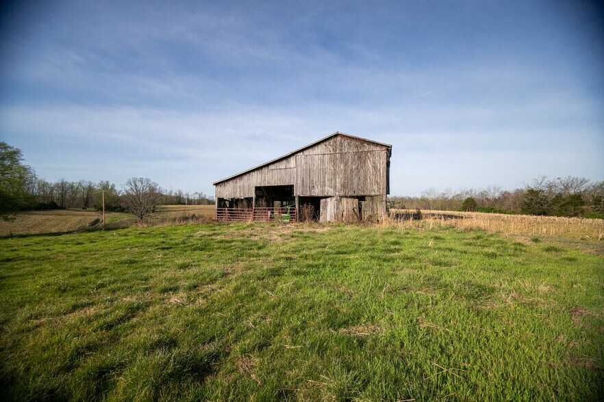 More Photos Of 2175 Dobbins Pike, Portland Land For Sale