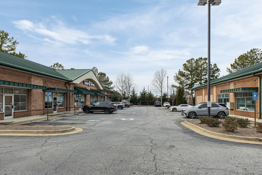 More Photos Of 45 Old Peachtree Rd NE, Suwanee General Retail For Lease
