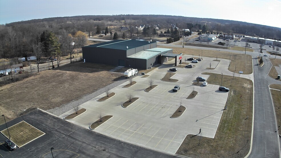 More Photos Of 200 Intertech Pky, Angola Health Club For Sale