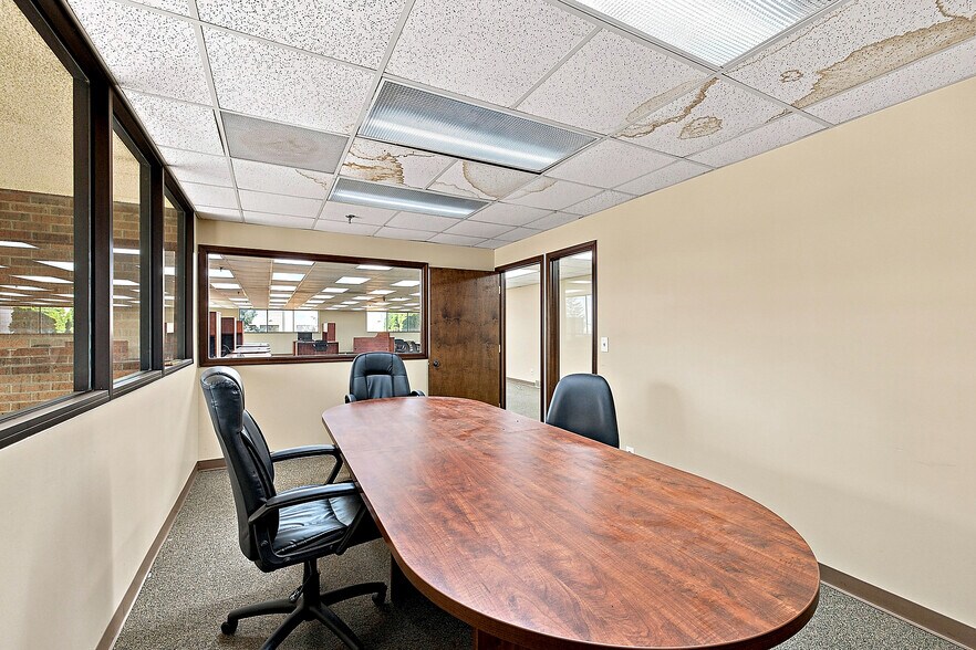More Photos Of 33842 James J. Pompo Dr, Fraser Manufacturing For Sale