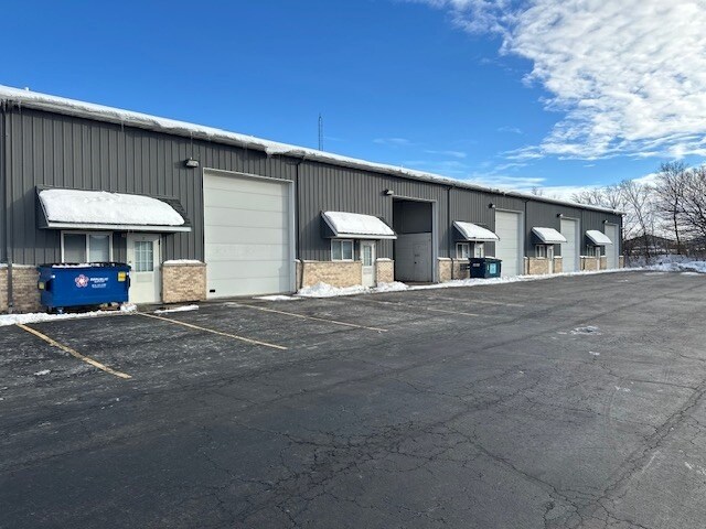 More Photos Of 14537 Edison Dr, New Lenox Warehouse For Lease