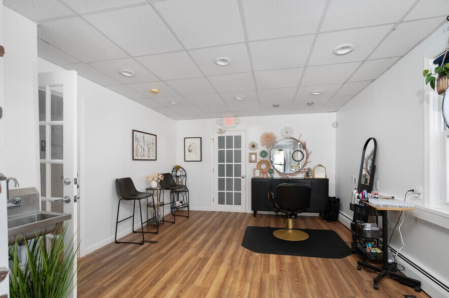 More Photos Of 15 Thomas St, North Providence Freestanding For Sale