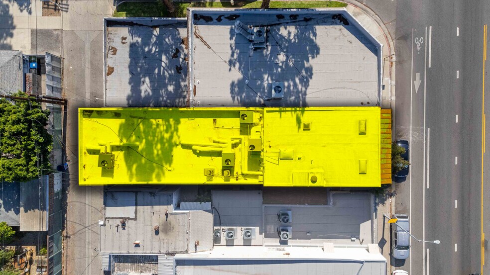 More Photos Of 11490 Burbank Blvd, North Hollywood Loft Creative Space For Sale