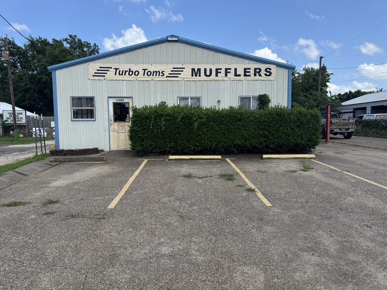 More Photos Of 15083 Highway 155 S, Tyler Warehouse For Sale