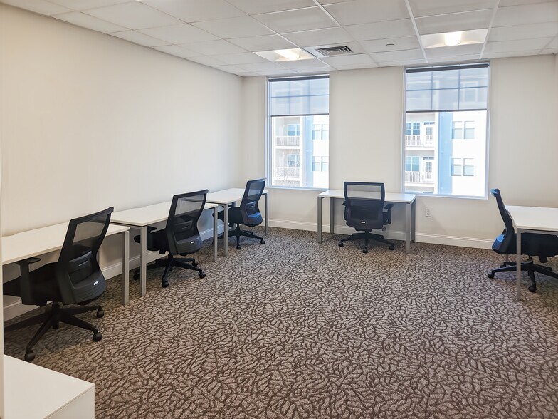 More Photos Of 1274 Osgood St, North Andover Coworking Space