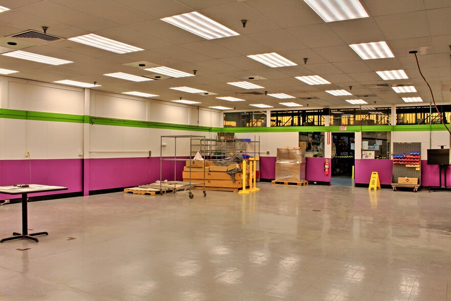More Photos Of 150 Congress St, Keene Industrial For Sale