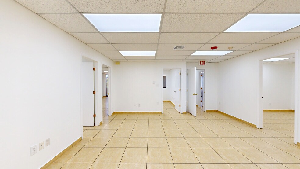 More Photos Of 19555 NE 10th Ave, Miami Unknown For Lease