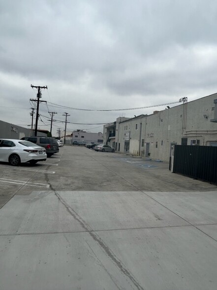 More Photos Of 801-823 W Whittier Blvd, Montebello Loft Creative Space For Lease