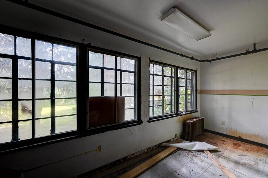 More Photos Of 1530-1538 Sanderson Ave, Scranton Healthcare For Sale