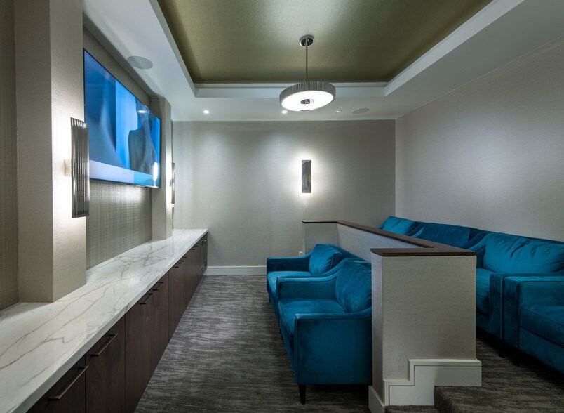 More Photos Of 2450 Valdez St, Oakland Apartments For Lease