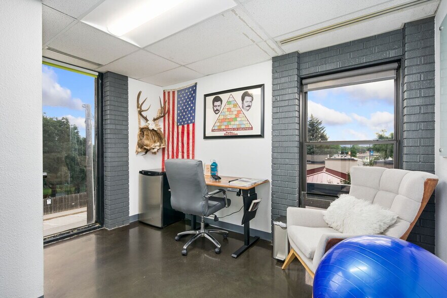 More Photos Of 504 W Eisenhower Blvd, Loveland Office For Sale