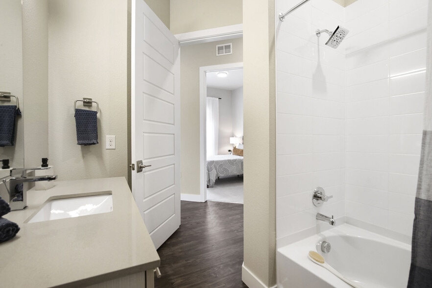 More Photos Of 4055 Inca St, Denver Apartments For Lease