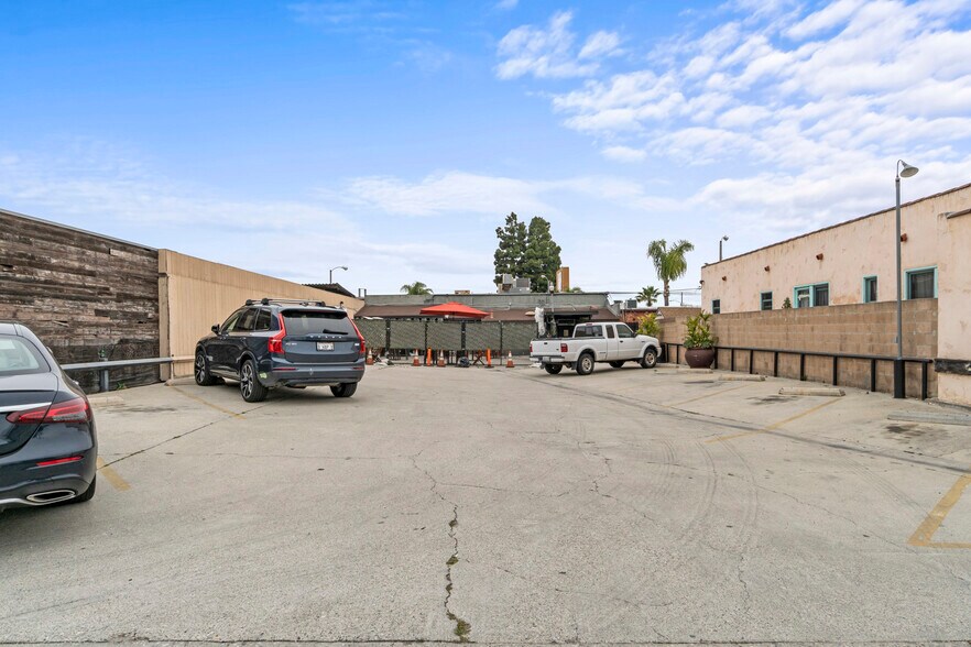 More Photos Of 2158-2160 Lomita Blvd, Lomita Storefront For Sale