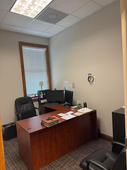More Photos Of 856 Lowcountry Blvd, Mount Pleasant Office For Lease