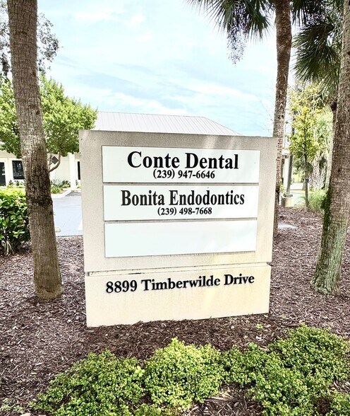 More Photos Of 8899 Timberwilde Dr, Bonita Springs Medical For Lease