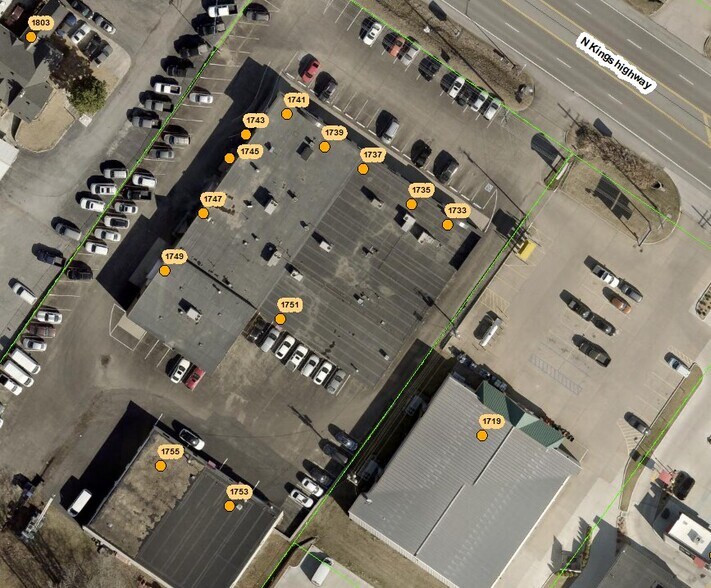 More Photos Of 1733-1737 N Kingshighway St, Cape Girardeau General Retail For Lease