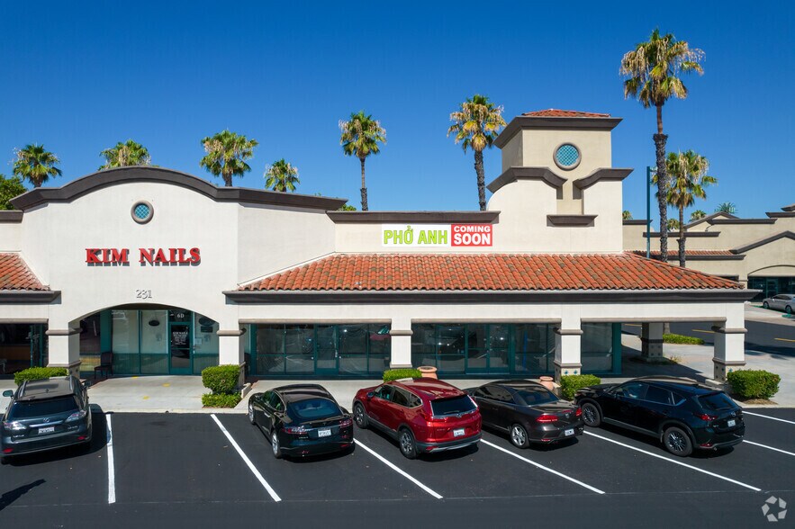 More Photos Of 301-375 E Alessandro Blvd, Riverside Unknown For Lease