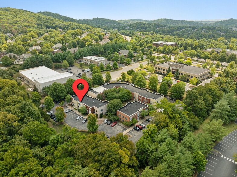 More Photos Of 321 Billingsly Ct, Franklin Loft Creative Space For Lease