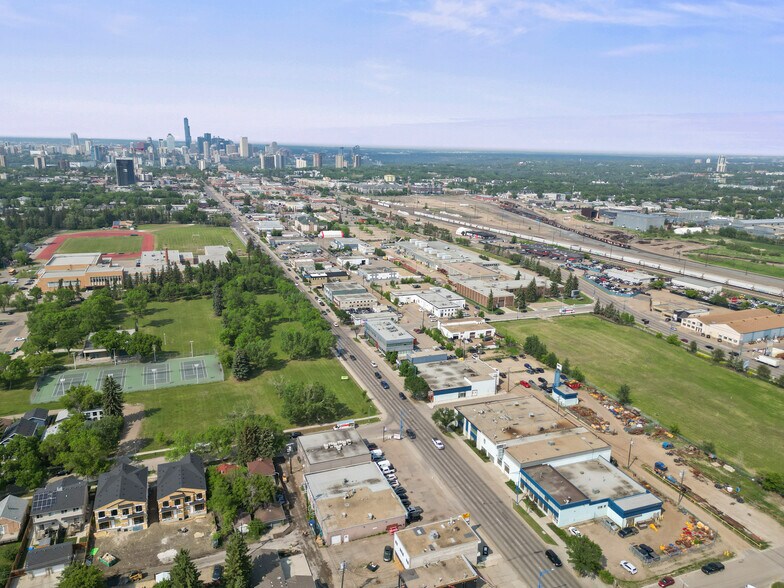 More Photos Of 6932 104th St NW, Edmonton Storefront Retail Residential For Sale