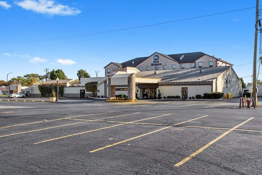 More Photos Of 8200 S Cicero Ave, Burbank Lodge Meeting Hall For Sale