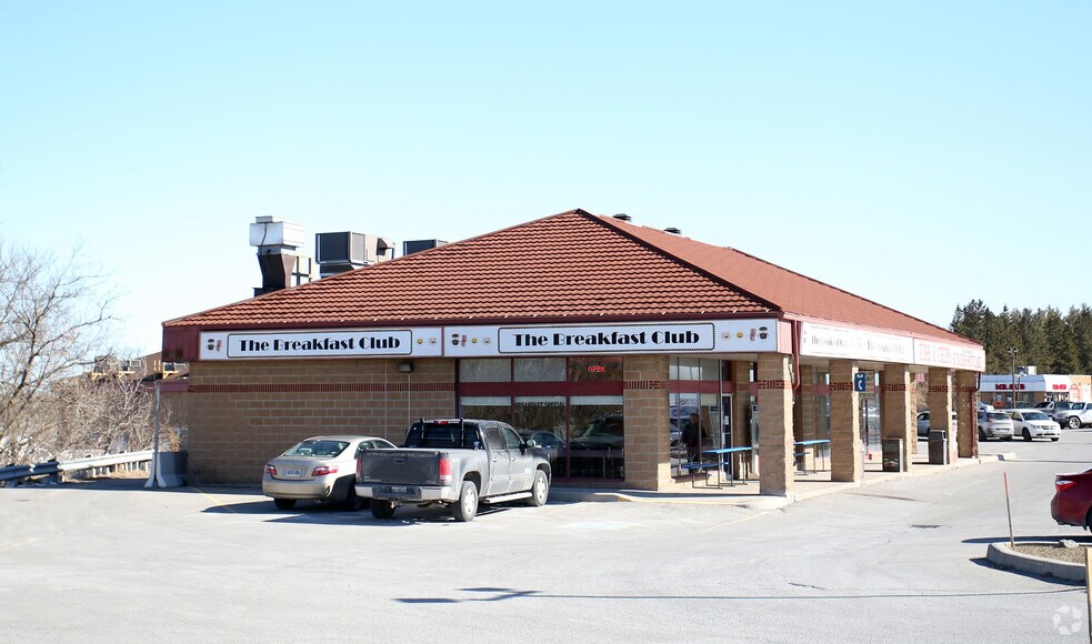 More Photos Of 6048 Hwy-9, King Restaurant For Lease