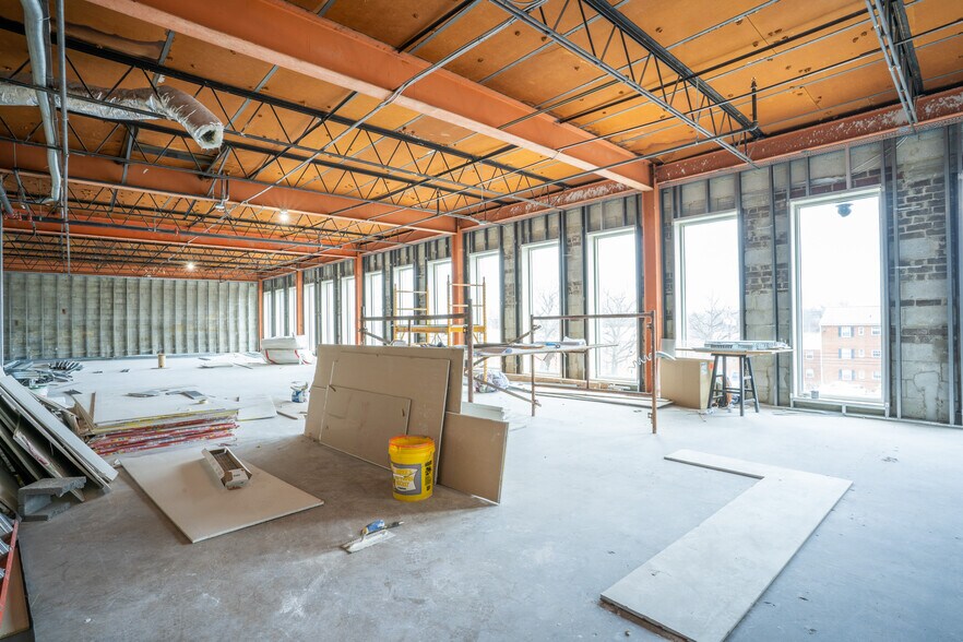 More Photos Of 2045 E University Blvd, Hyattsville Office For Lease