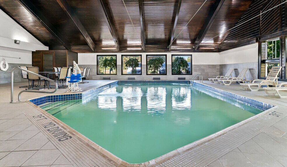 More Photos Of 6075 Hill 23 Dr, Flint Hotel For Sale