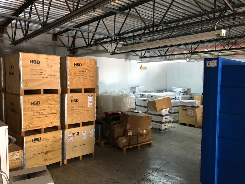 More Photos Of 3700-3718 SW 30th Ave, Fort Lauderdale Warehouse For Sale