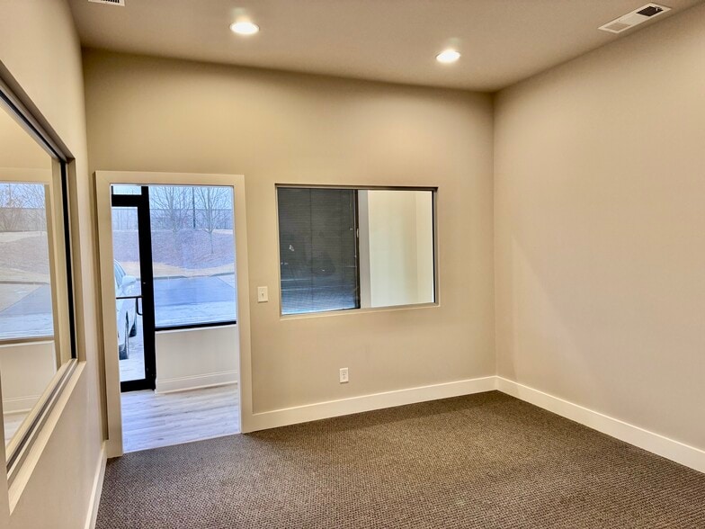 More Photos Of 2956 S Waterworks Rd, Buford Manufacturing For Lease