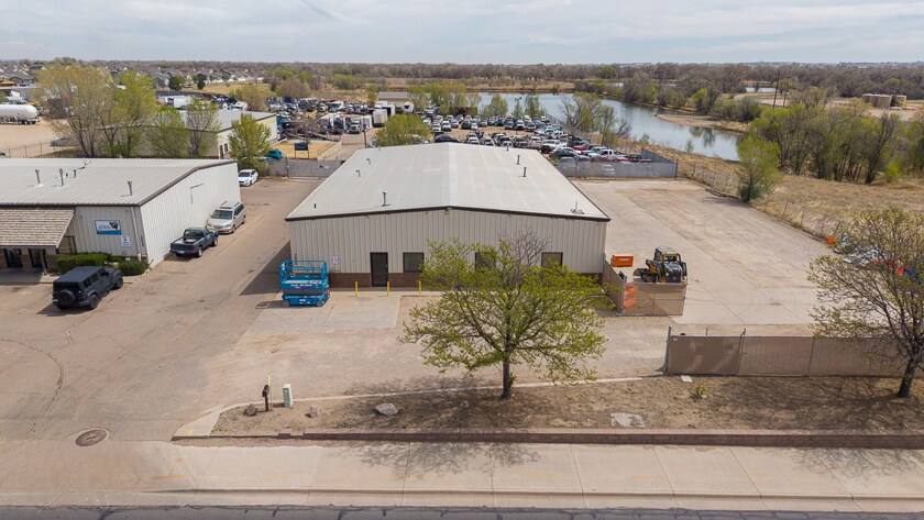 More Photos Of 3026 1st Ave, Greeley Warehouse For Sale