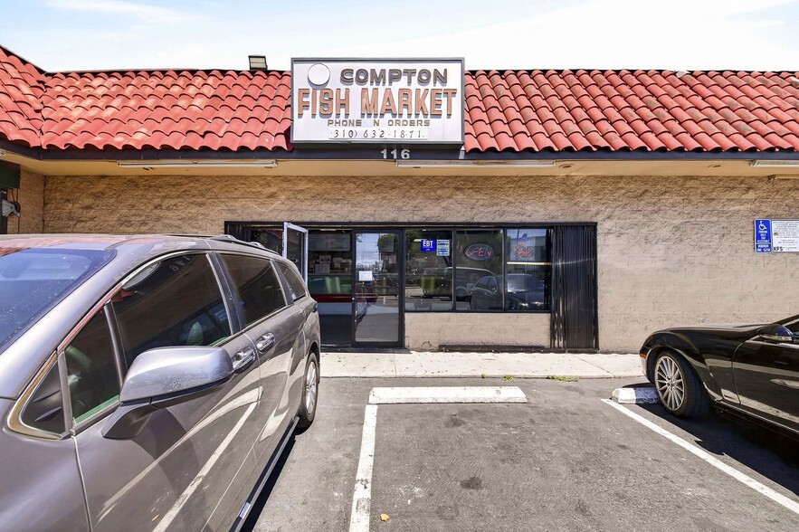 More Photos Of 108-120 N Long Beach Blvd, Compton Storefront For Sale