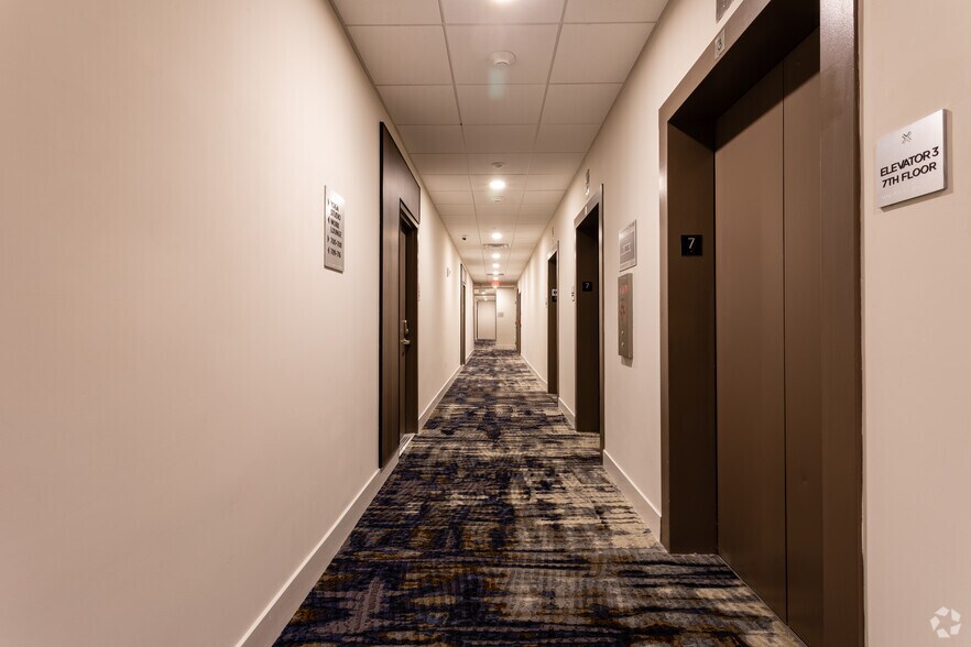 More Photos Of 1 Woodbridge Ctr, Woodbridge Apartments For Lease